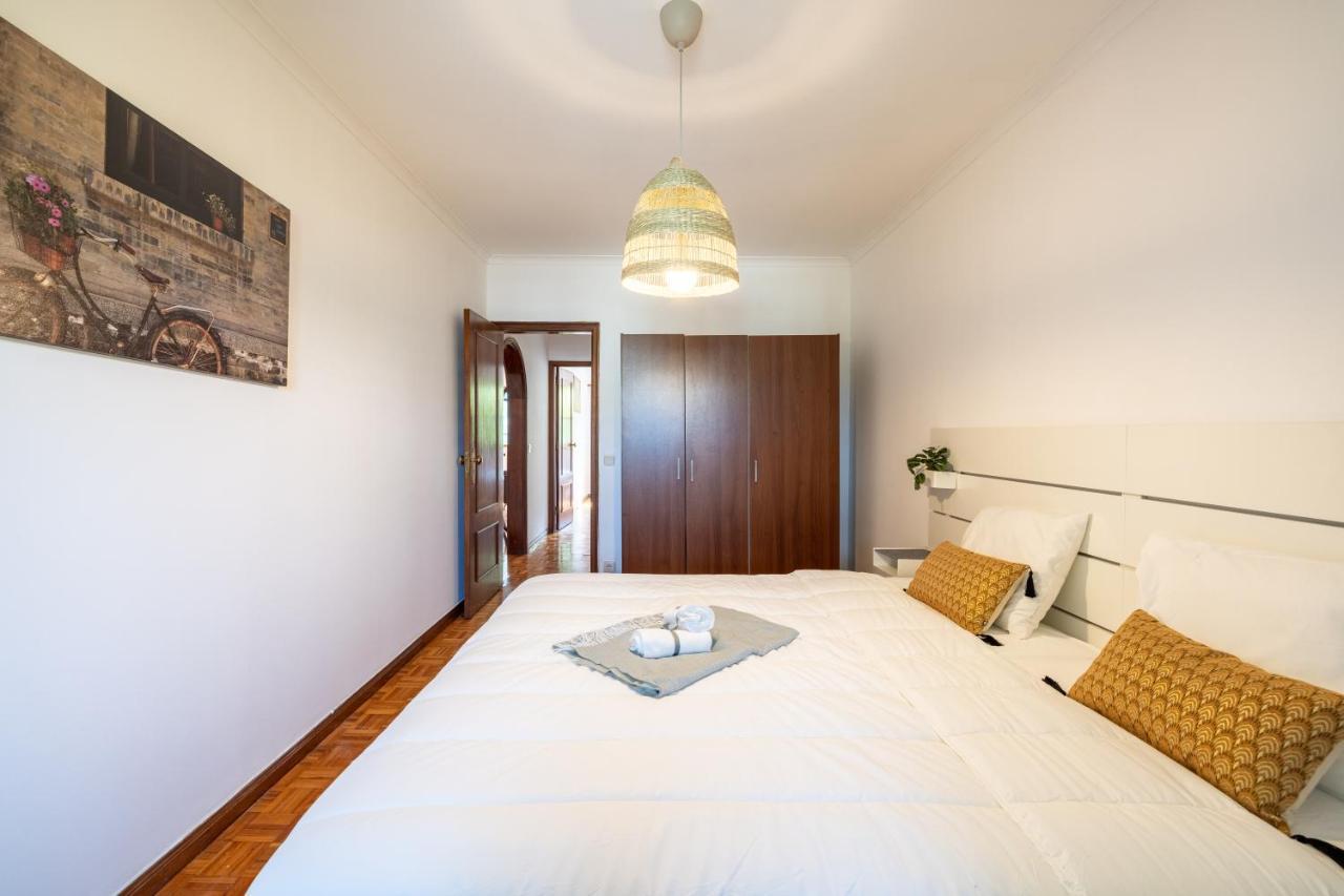 ポルトBoavista Premium With Ac, Terrace- Parking ,Supermarket And Metro T3アパートメント エクステリア 写真