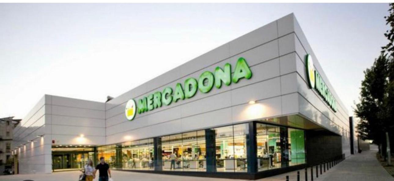 ポルトBoavista Premium With Ac, Terrace- Parking ,Supermarket And Metro T3アパートメント エクステリア 写真